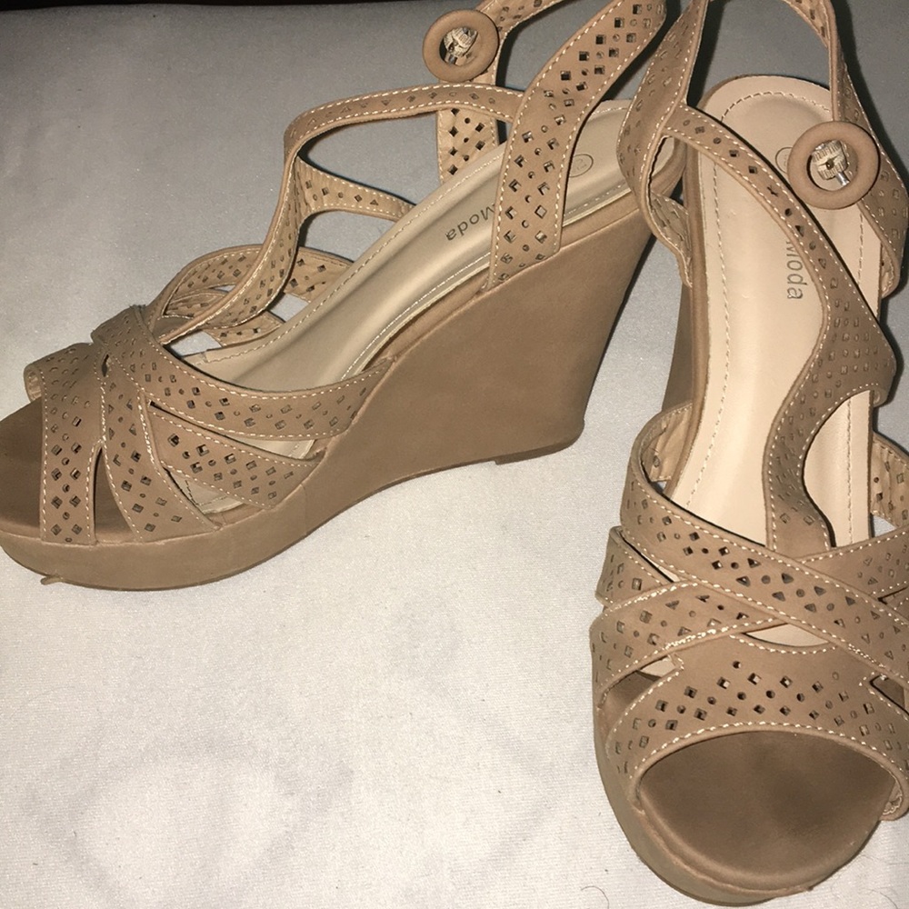 Wedges - Picture 3 of 4